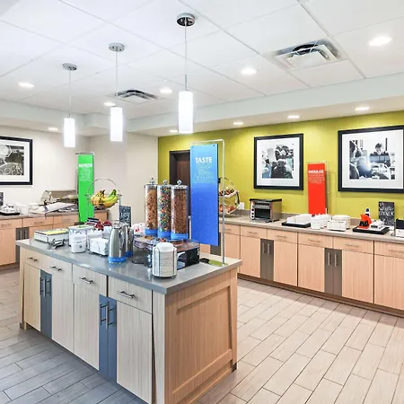 Hampton Inn Ozona-2